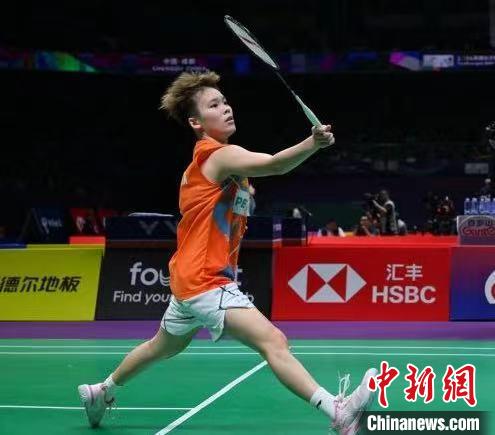 尤伯杯小组赛收官战：马来西亚队首胜吴堇溦奥