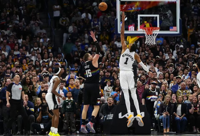 湖人双核报销致排名大乱 火箭坐5望4快船让出第