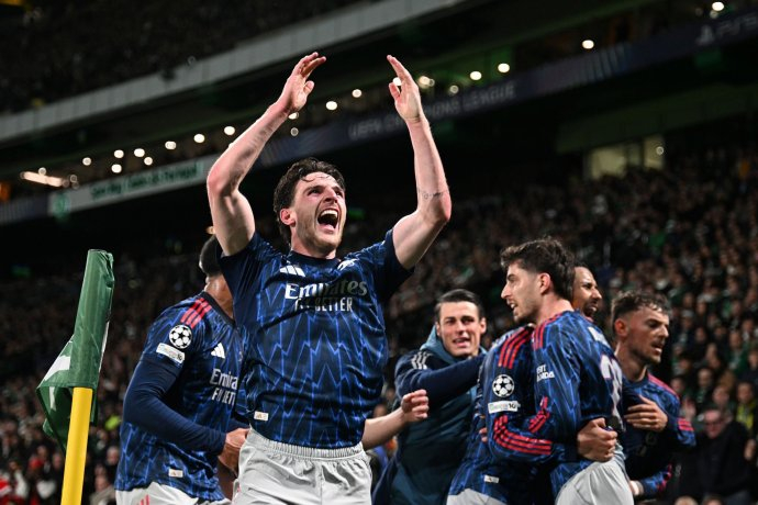 阿森纳绝杀晋级，马丁助攻成关键战转折点